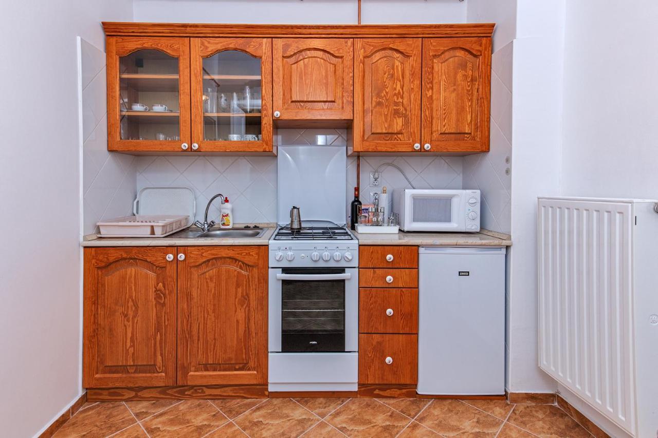 Arany Csillag Apartman エゲル エクステリア 写真